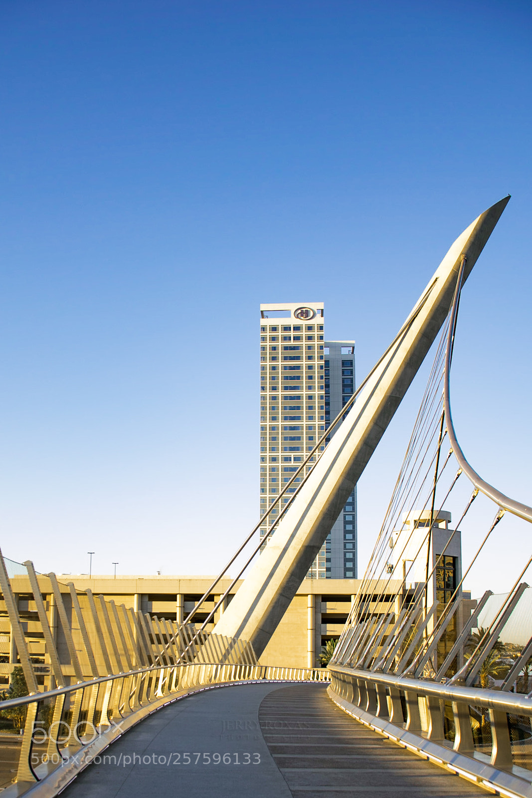 Nikon D3300 sample photo. Harbor island pedestrian bridge photography