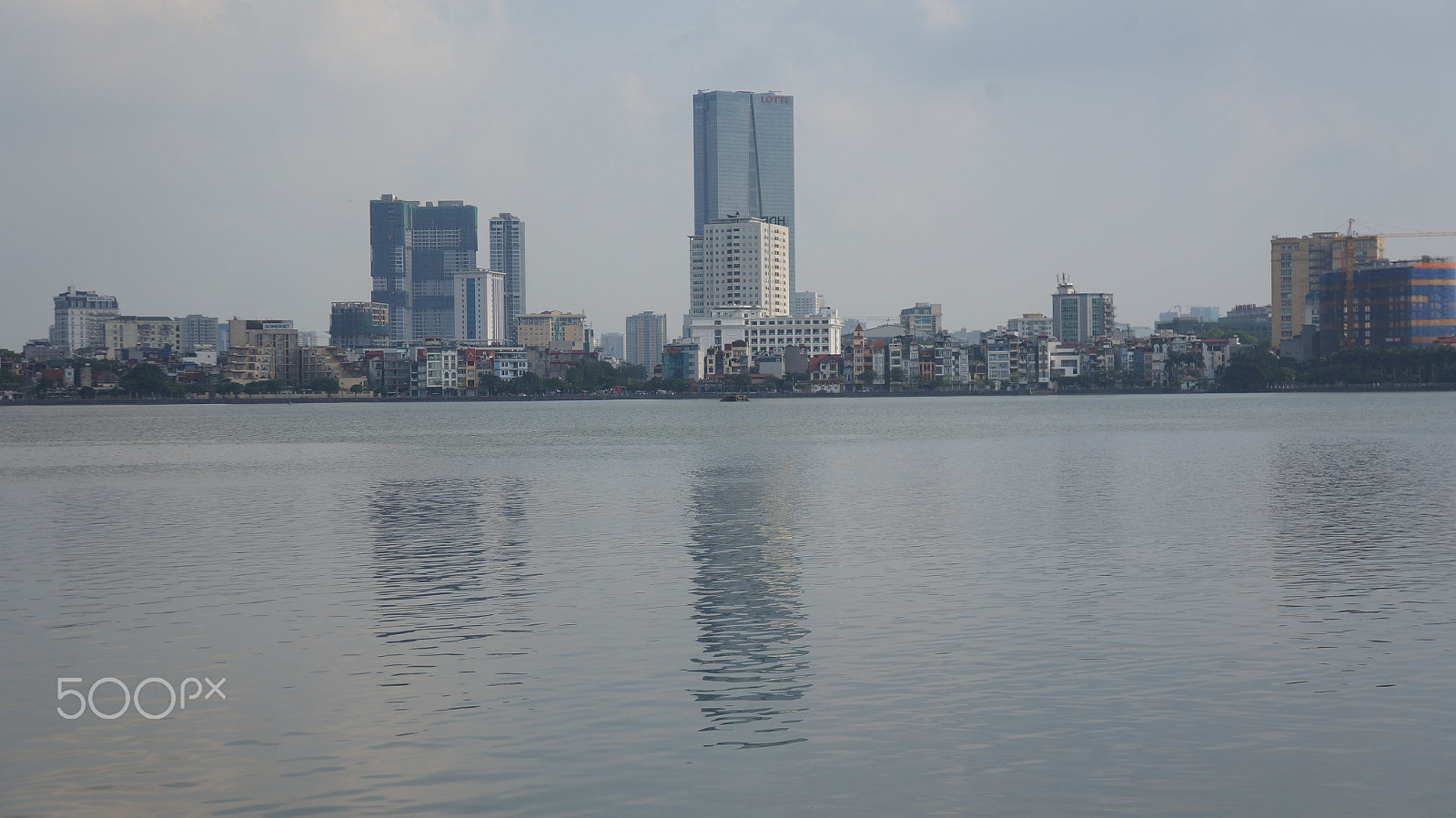 Sony E 18-55mm F3.5-5.6 OSS sample photo. West lake, again photography