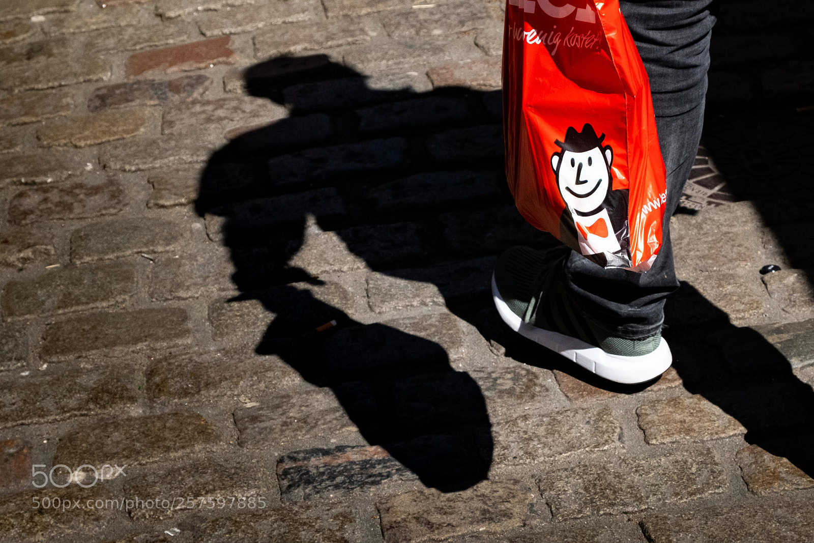 Fujifilm X-T2 sample photo. Hamburg_street_04 photography