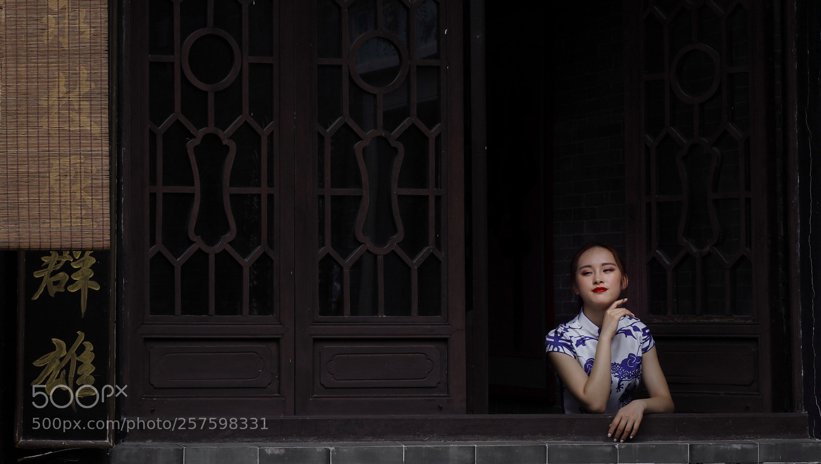 Canon EOS 5DS R sample photo. Her photography