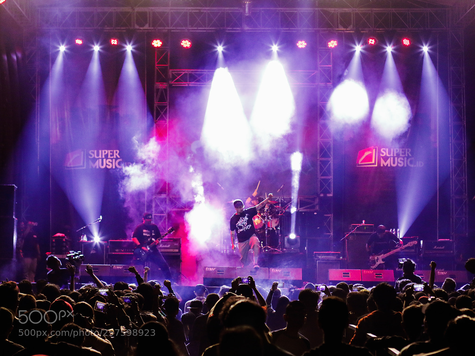 Canon EOS 7D Mark II sample photo. Stage photography photography