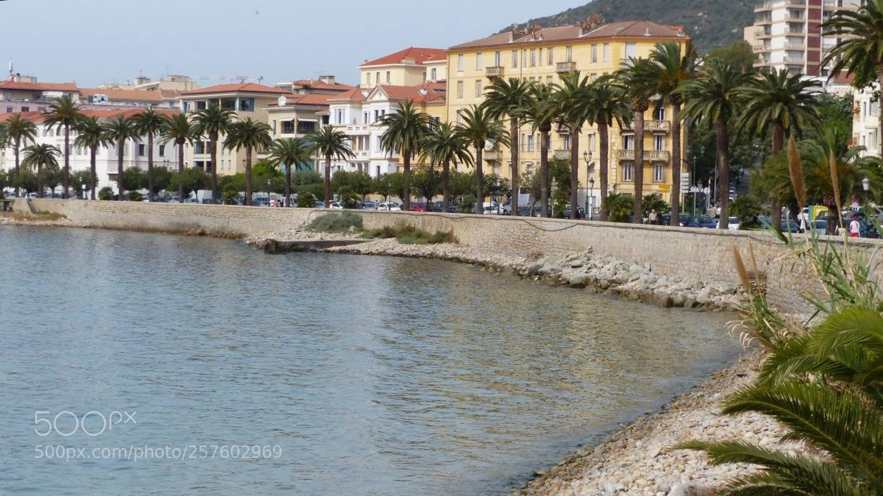 Panasonic Lumix DMC-FZ200 sample photo. Korsika-ajaccio photography