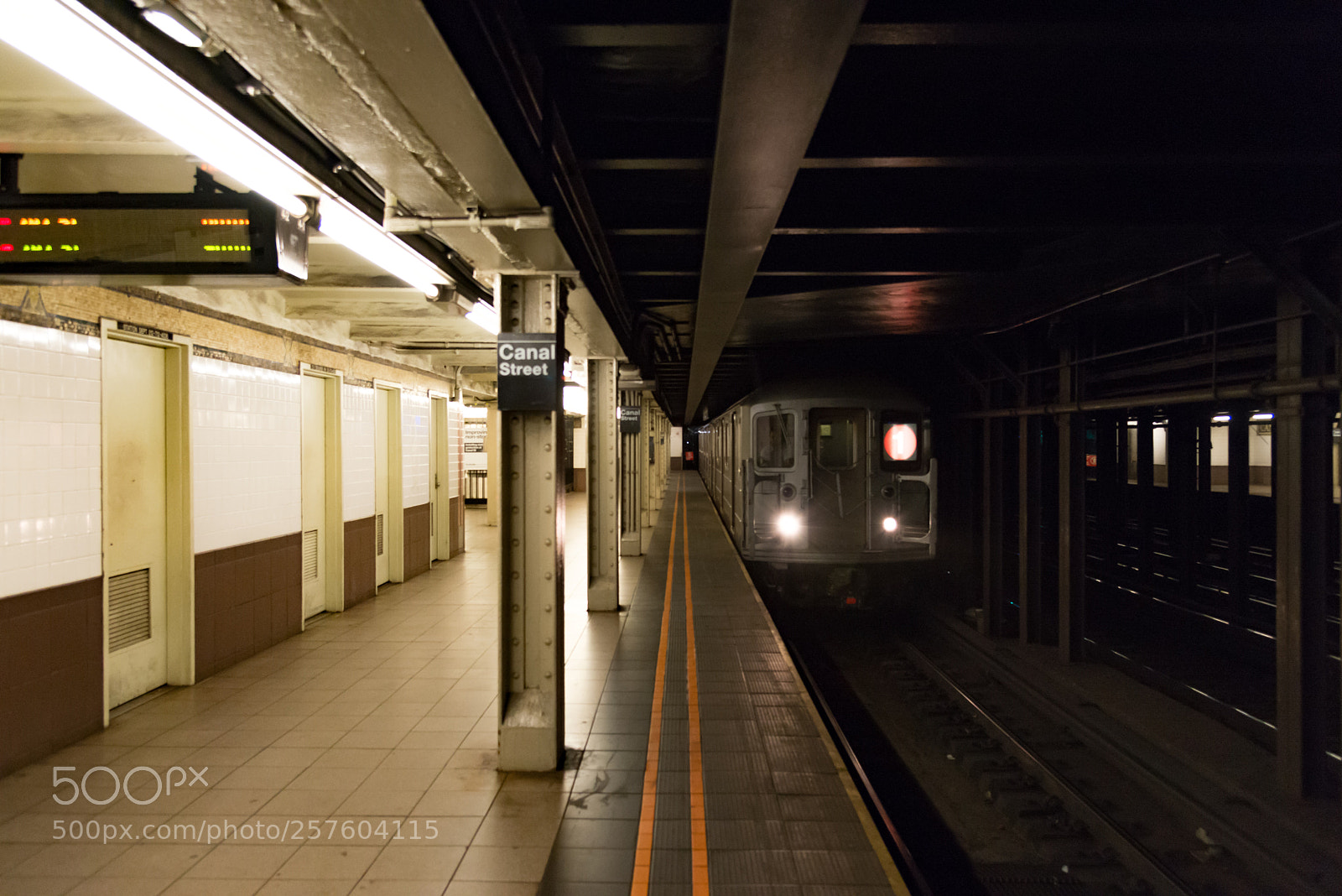 Nikon D600 sample photo. Light & dark photography