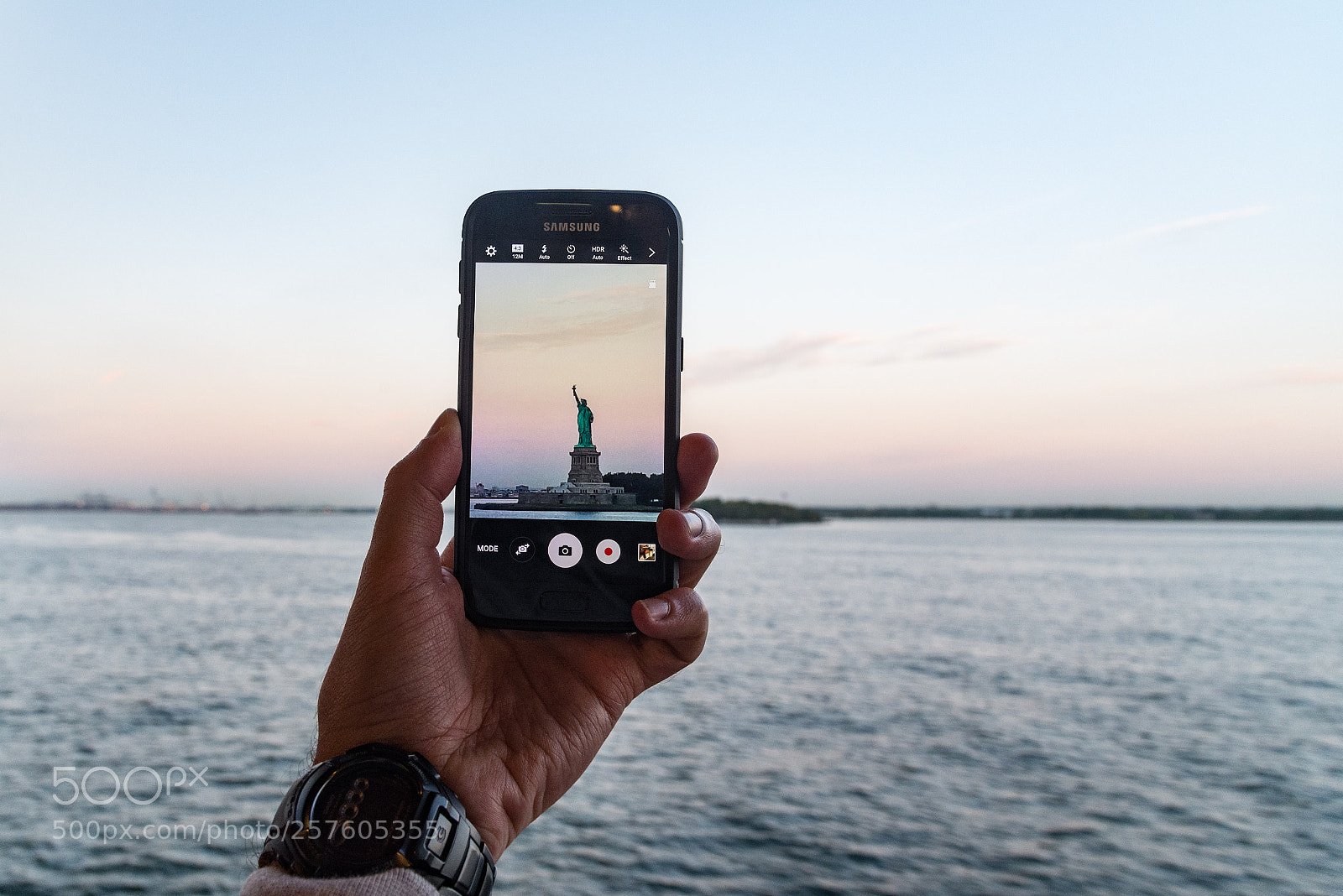 Nikon D600 sample photo. Liberty at hand photography