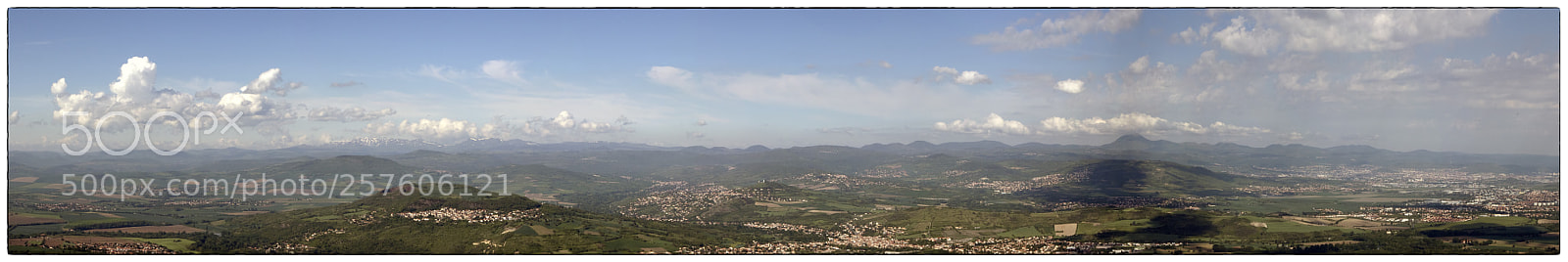 Canon EOS 7D Mark II sample photo. Chaine des puys et photography