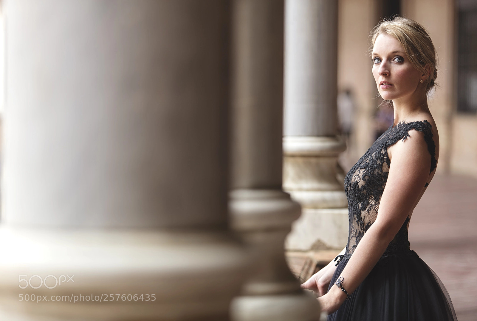 Canon EOS 5DS R sample photo. Maléfique photography