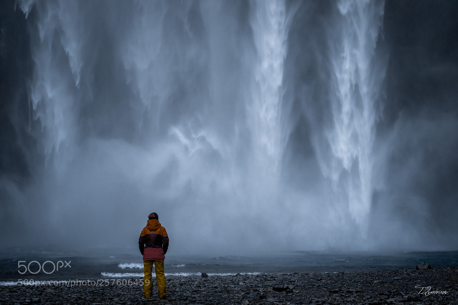 Sony a7 sample photo. Skogafoss photography