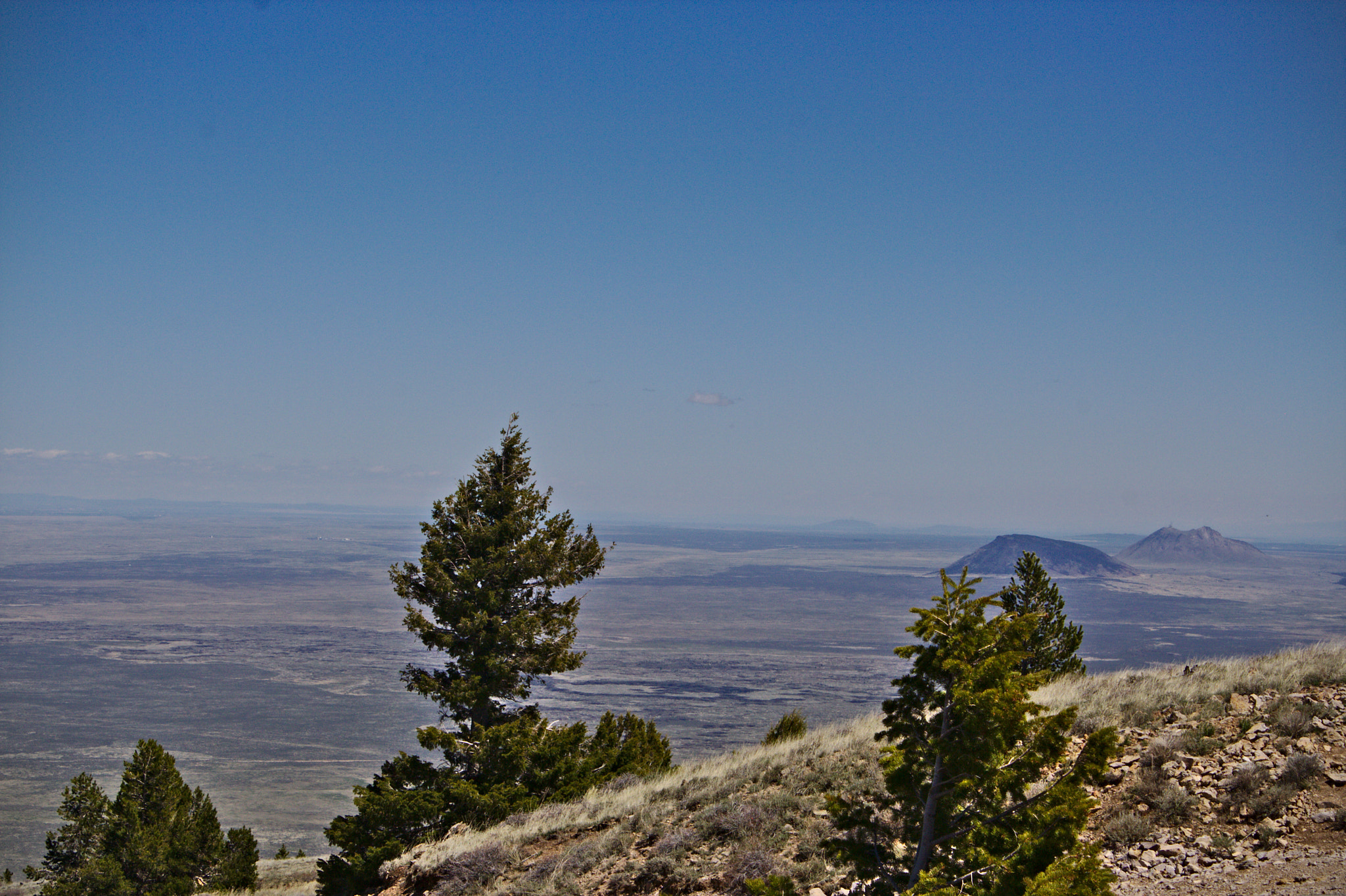 Canon EOS 1000D (EOS Digital Rebel XS / EOS Kiss F) sample photo. Twin buttes photography
