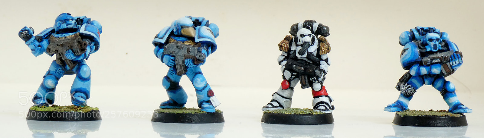 Panasonic Lumix DC-ZS70 (Lumix DC-TZ90) sample photo. S four marines front photography