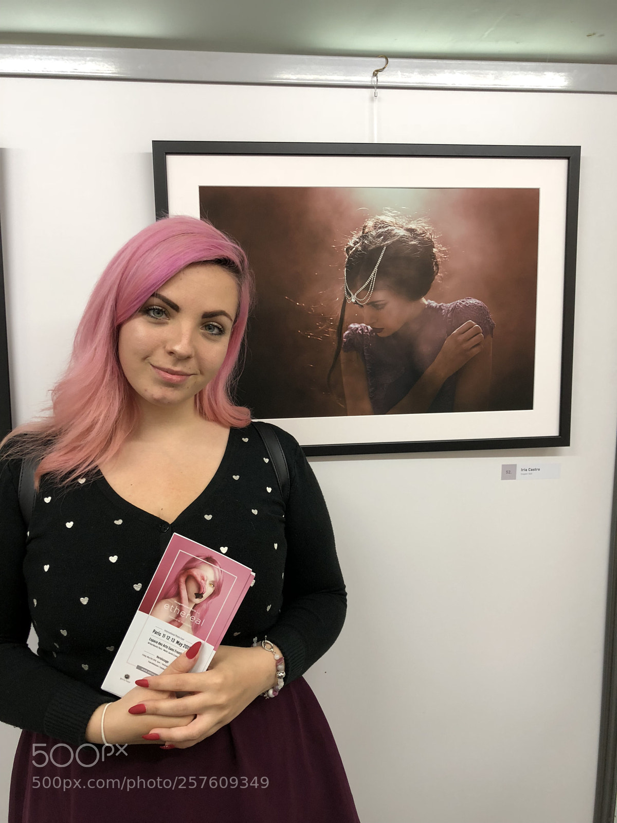 Apple iPhone X sample photo. Expo iria castro paris photography