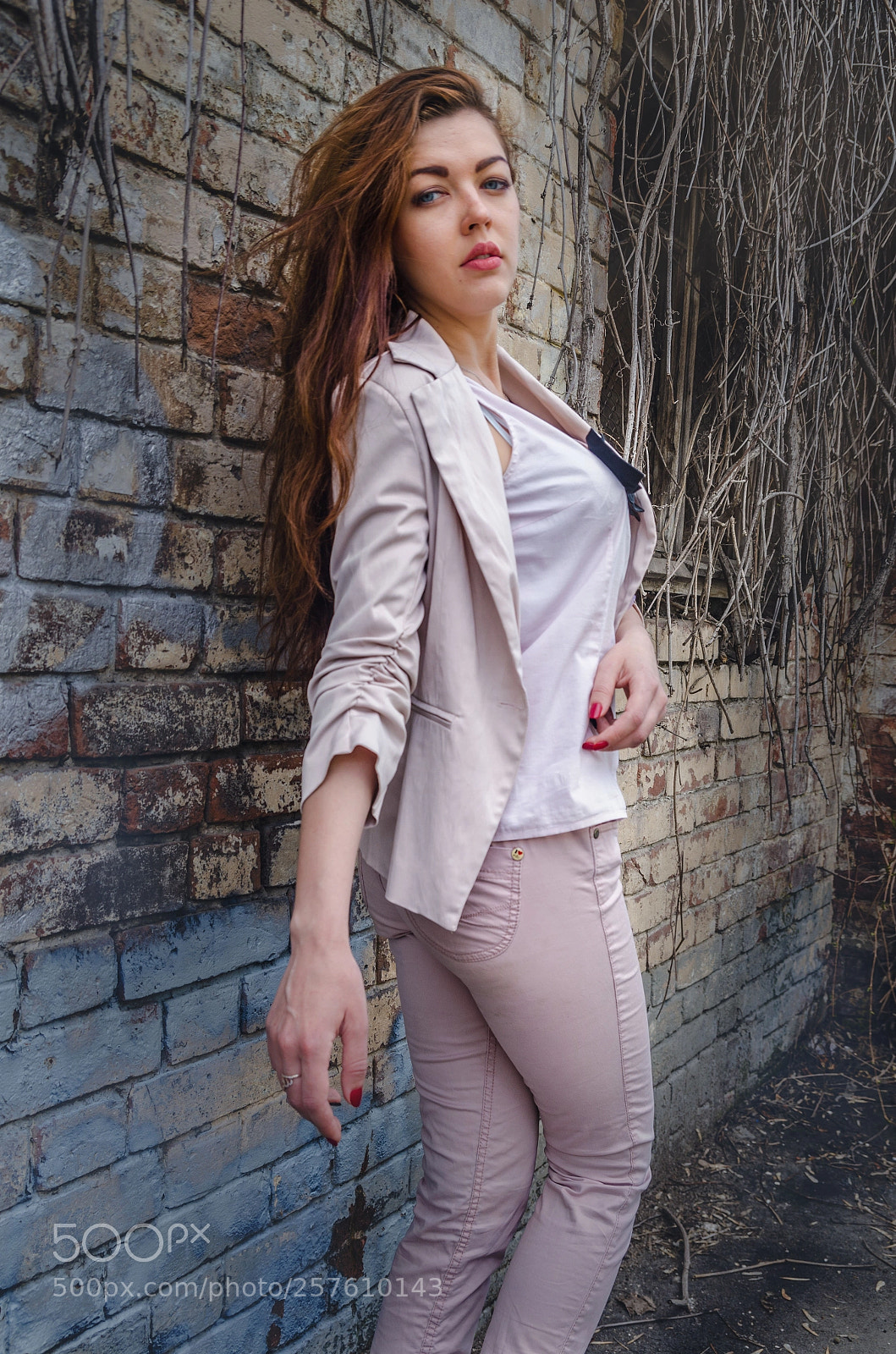 Nikon D7000 sample photo. Street portrait photography