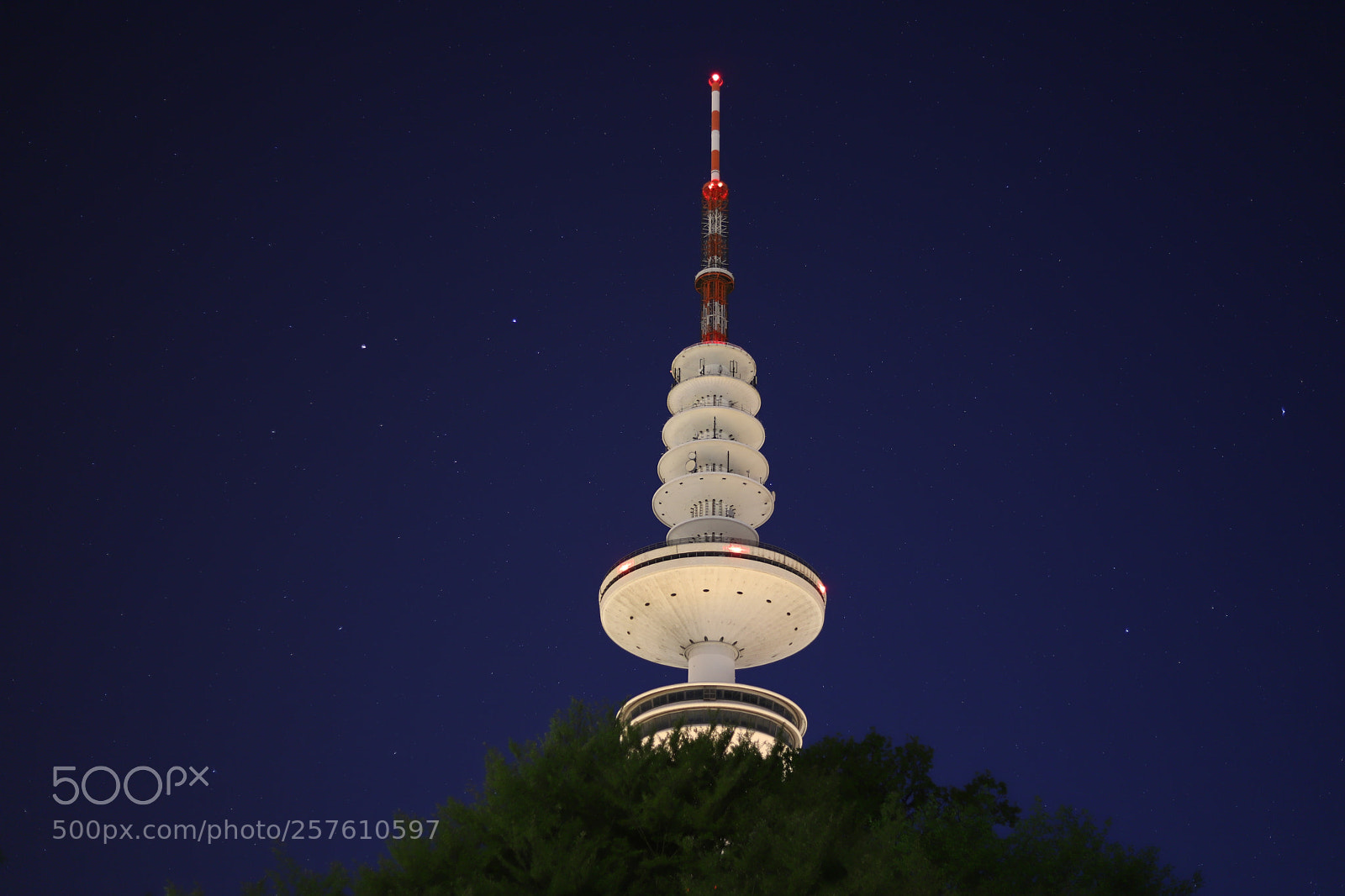 Canon EOS 6D Mark II sample photo. Tv tower in hamburg photography