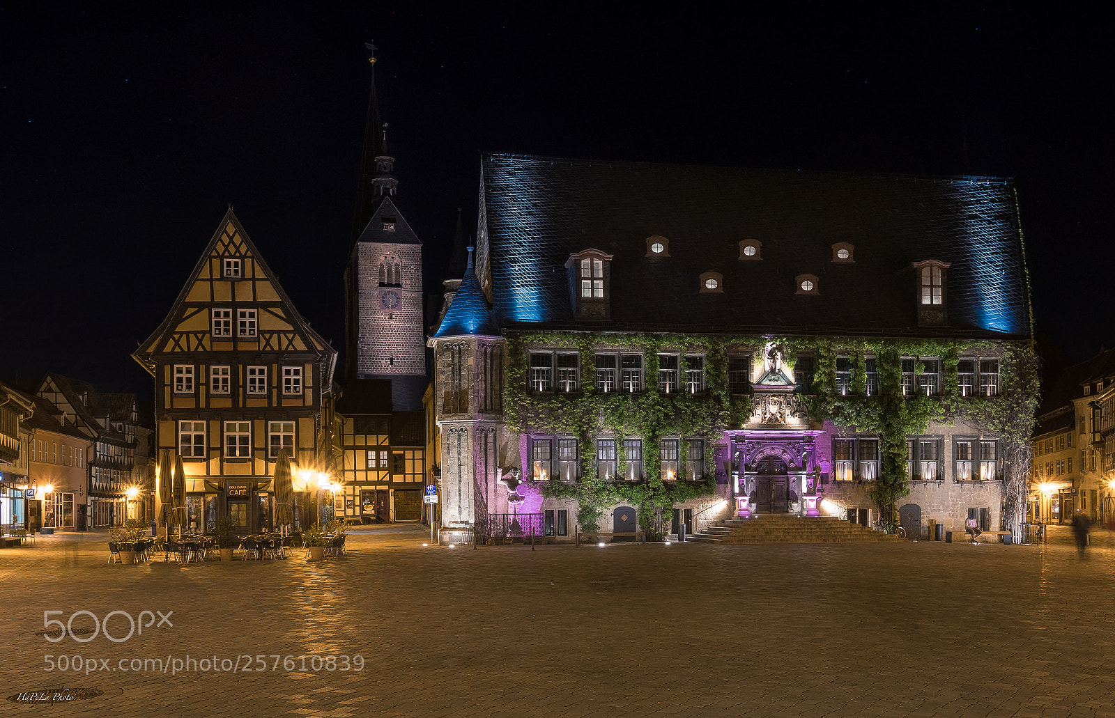 Fujifilm X-T2 sample photo. Quedlinburg - market place photography