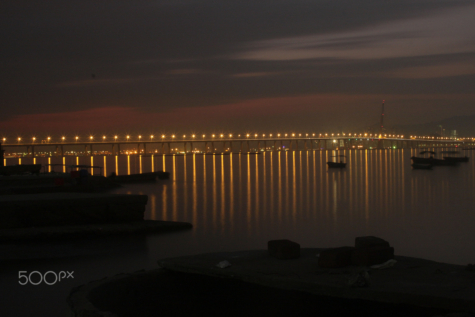 Canon EF 35-105mm f/3.5-4.5 sample photo. Boats and bridge photography
