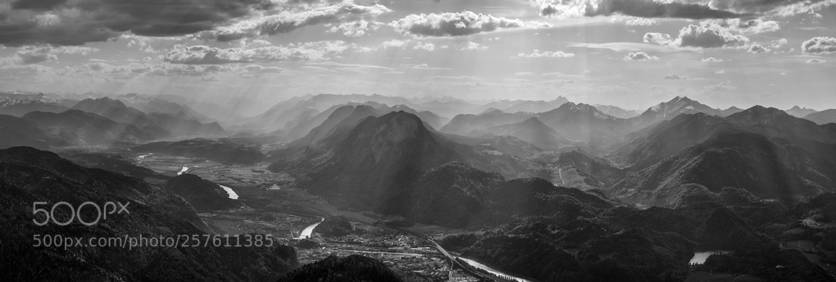 Olympus OM-D E-M5 sample photo. Inn river valley photography