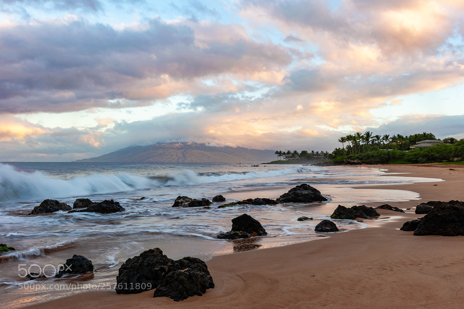 Nikon D700 sample photo. West maui sunrise photography