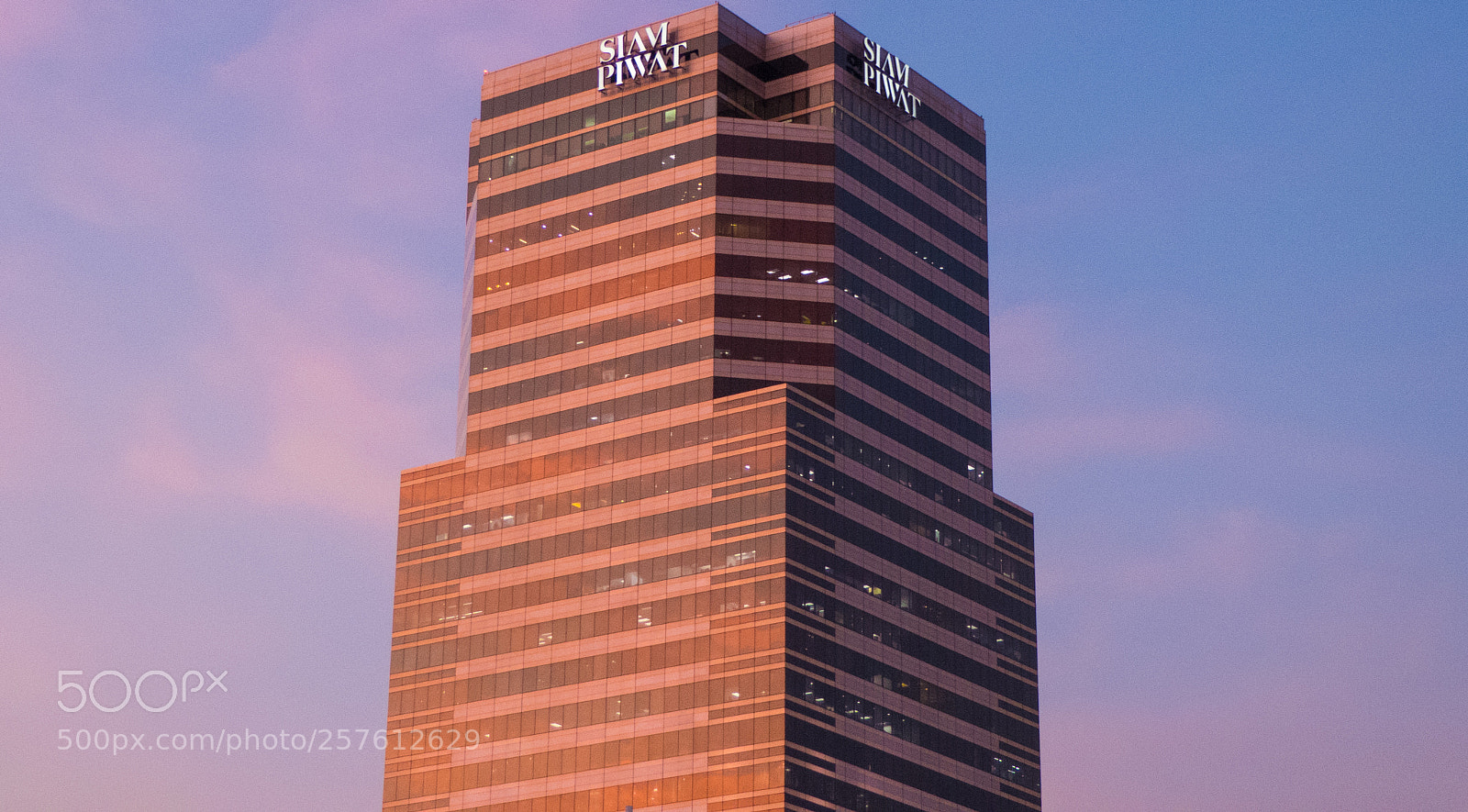 Panasonic Lumix DMC-ZS50 (Lumix DMC-TZ70) sample photo. Siam piwat tower photography
