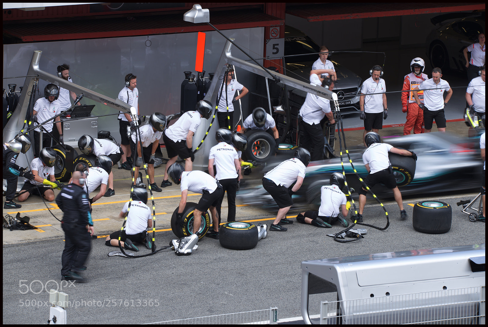 Nikon D610 sample photo. Practise pit stop photography