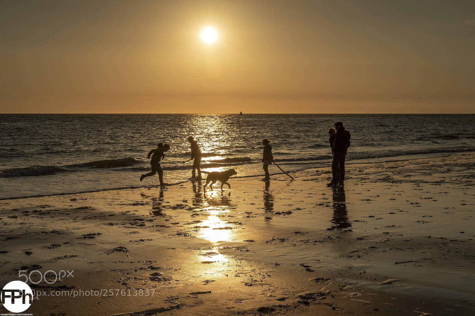 Canon EOS 7D Mark II sample photo. Family time photography