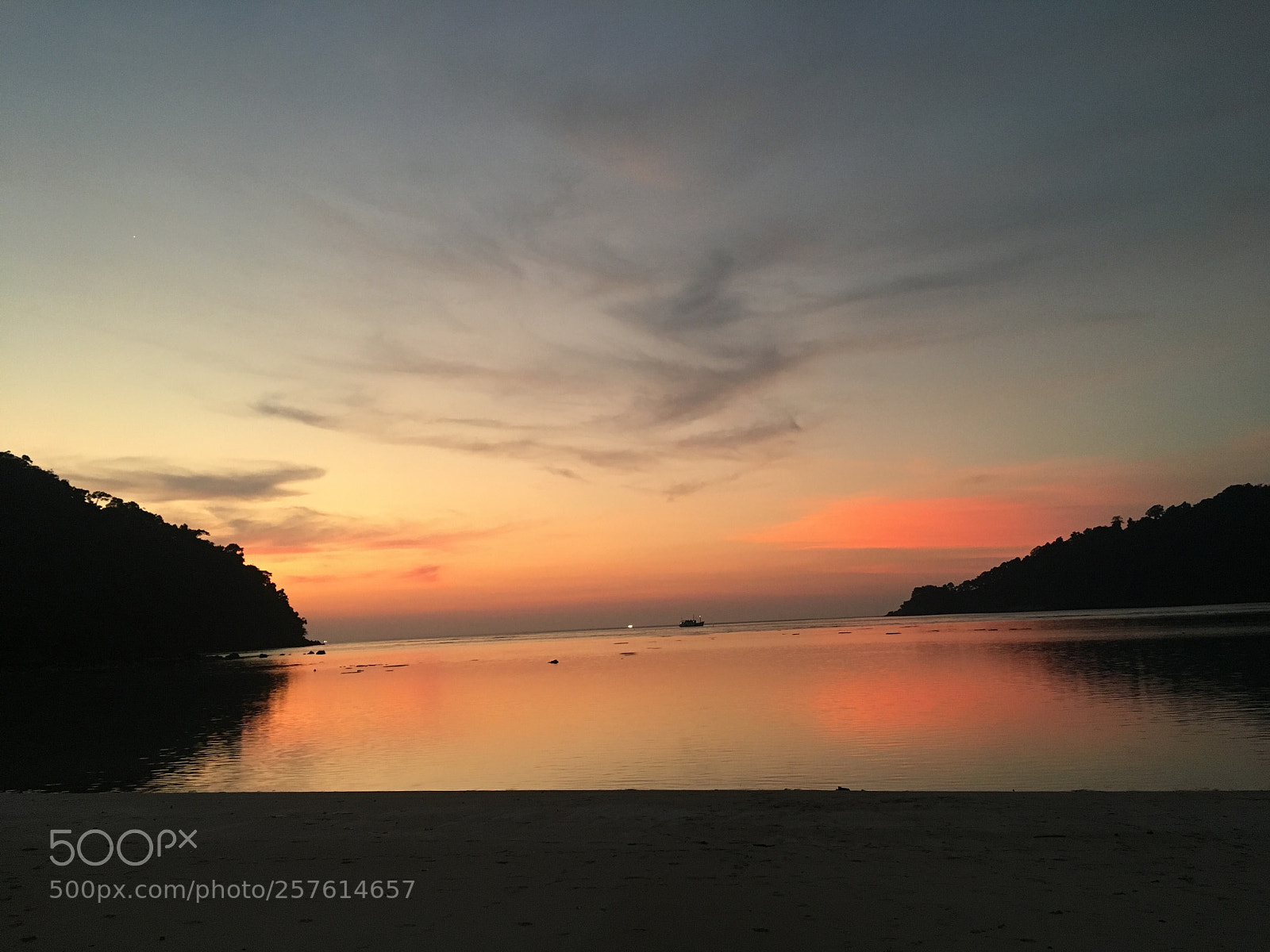 Apple iPhone 6s sample photo. Sunset ko surin photography