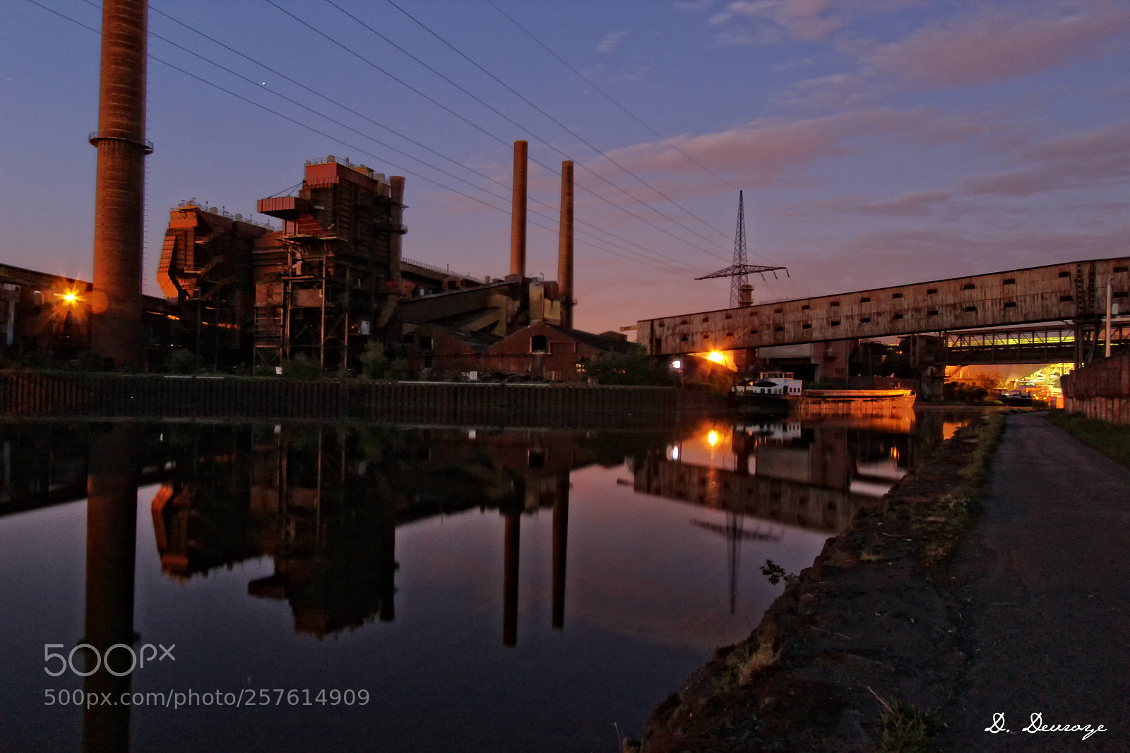 Canon EOS 1200D (EOS Rebel T5 / EOS Kiss X70 / EOS Hi) sample photo. Friche industrielle, charleroi, belgique photography
