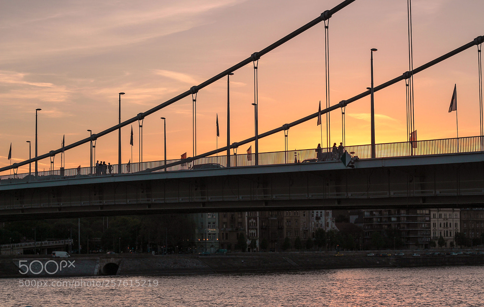 Canon EOS 700D (EOS Rebel T5i / EOS Kiss X7i) sample photo. Layer in sunset photography