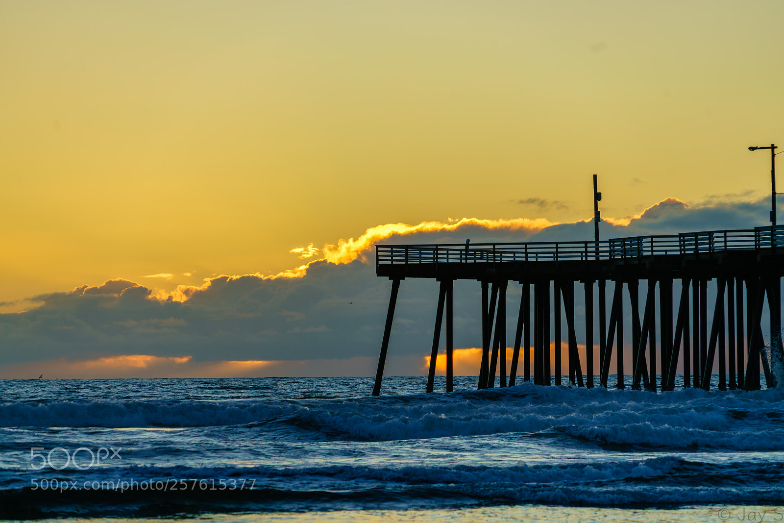 Sony a7R II sample photo. Golden lining photography
