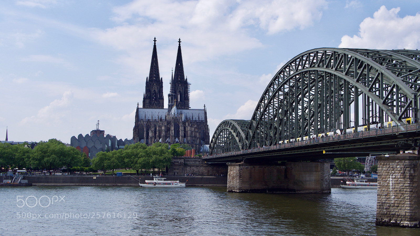 Olympus OM-D E-M5 sample photo. Koln dom photography
