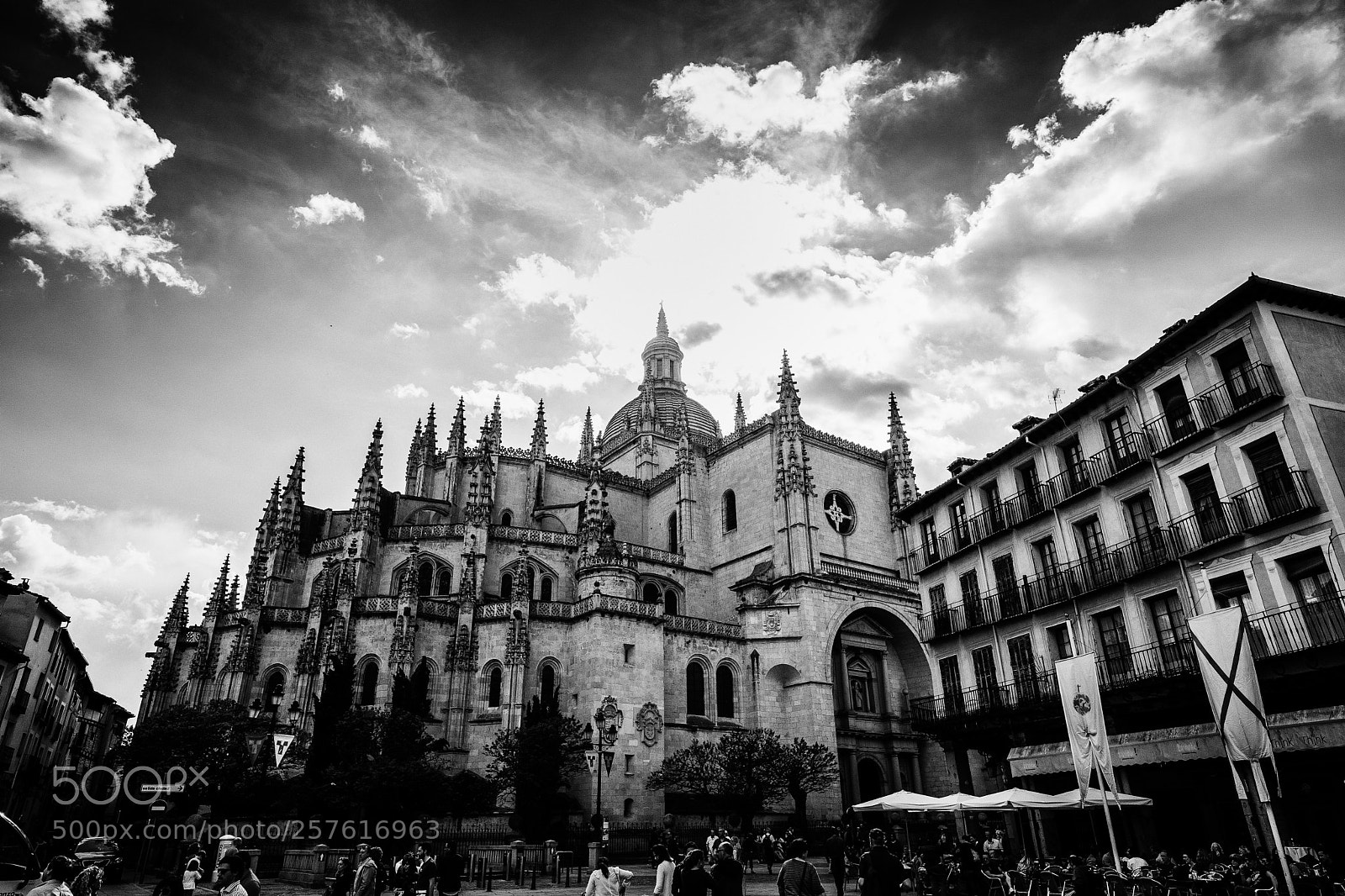 Fujifilm X-T2 sample photo. Cathedral segovia photography