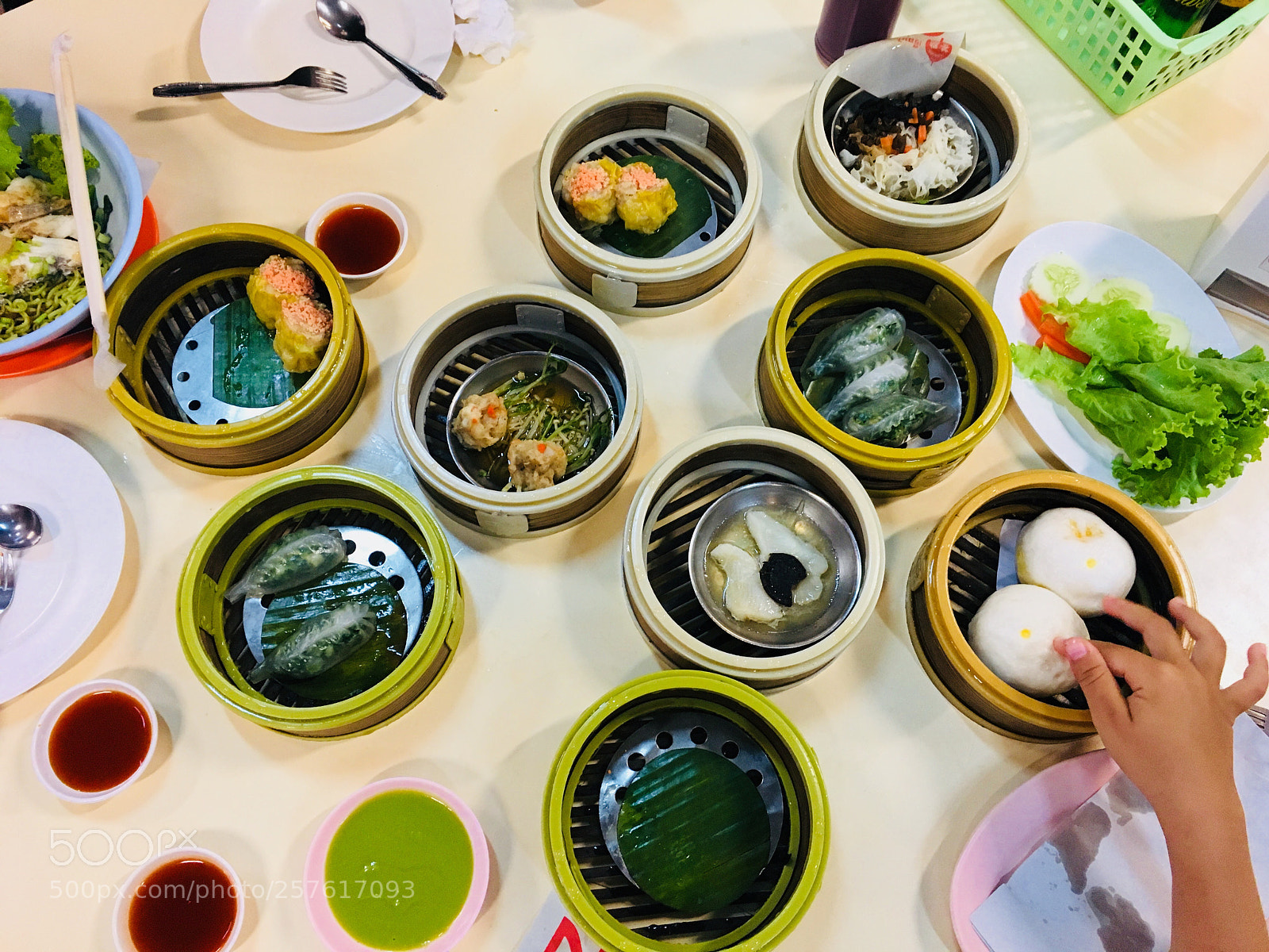 Apple iPhone 6s sample photo. Thai-chinese breakfast photography