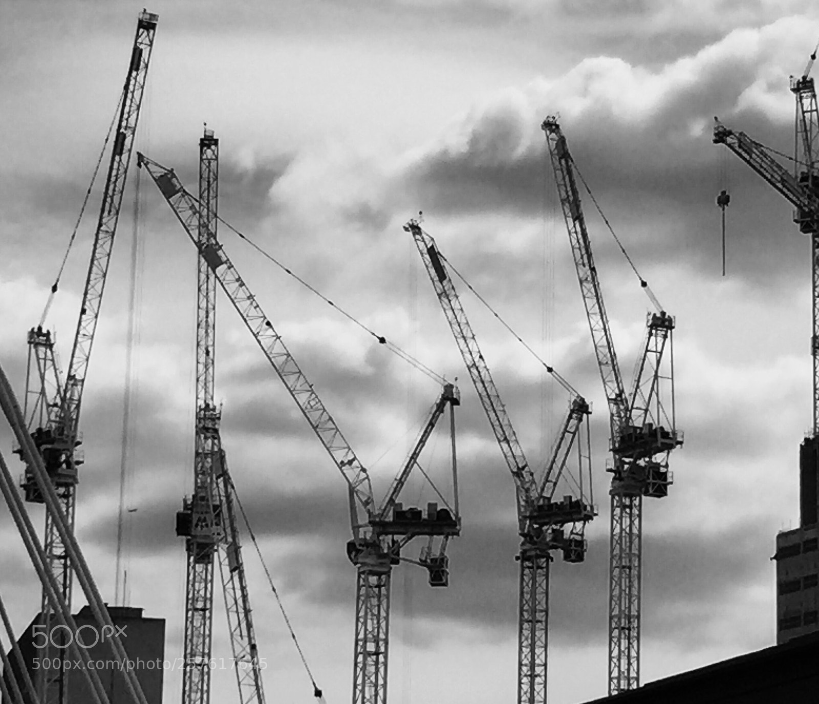 Apple iPhone 6 sample photo. London cranes photography