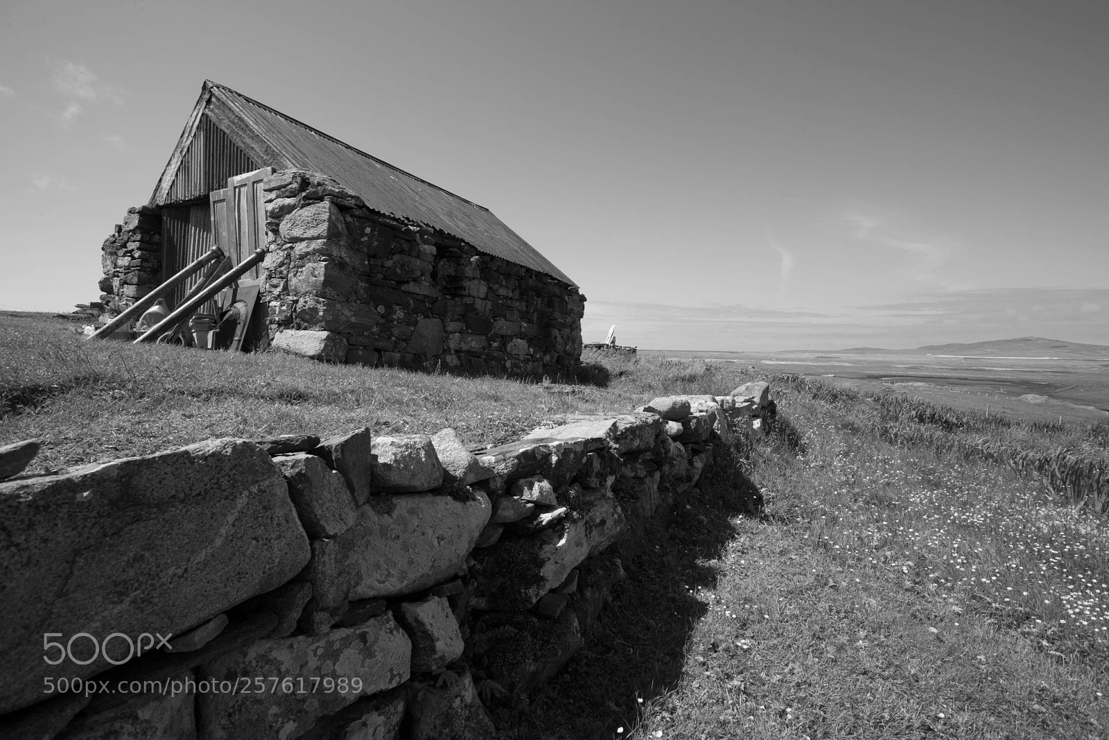 Canon EOS 5D sample photo. Supported b/w photography
