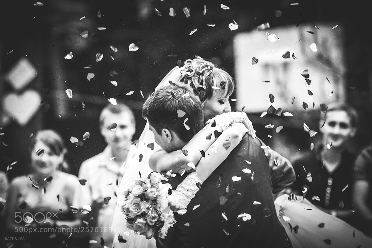 Canon EOS 600D (Rebel EOS T3i / EOS Kiss X5) sample photo. Wedding photography