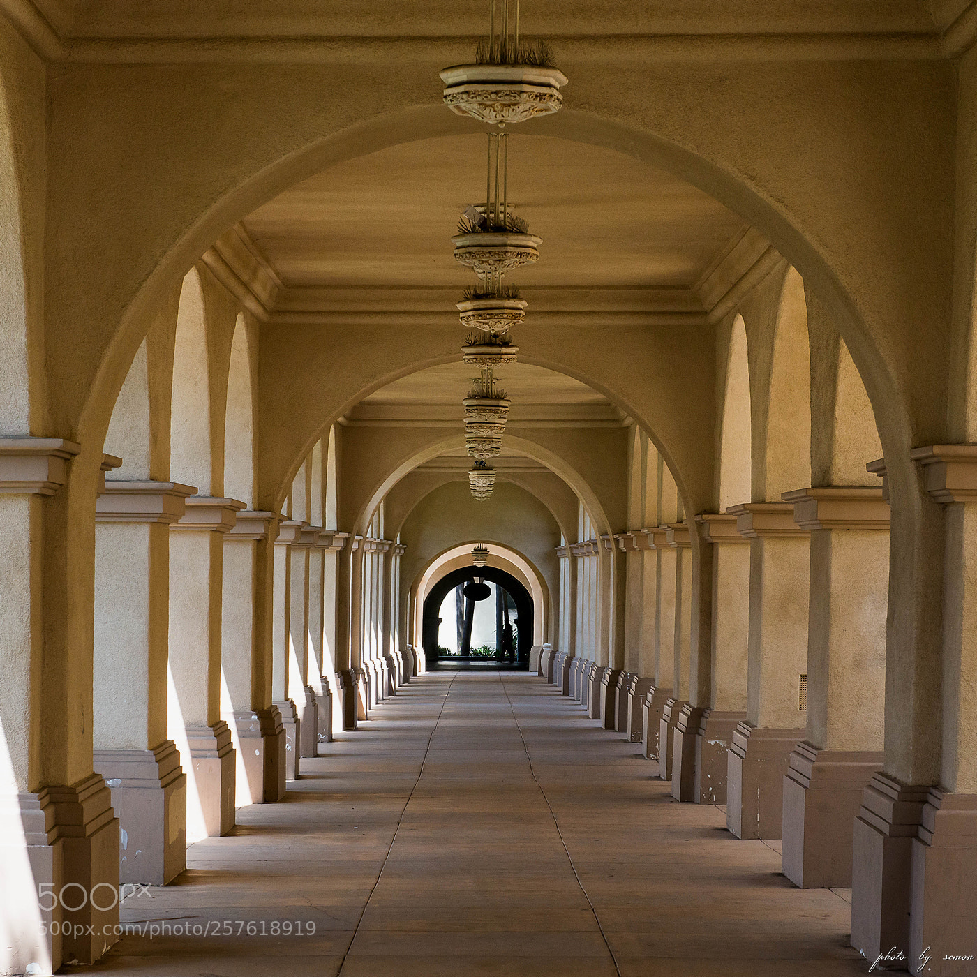 Nikon D800 sample photo. Repetition photography