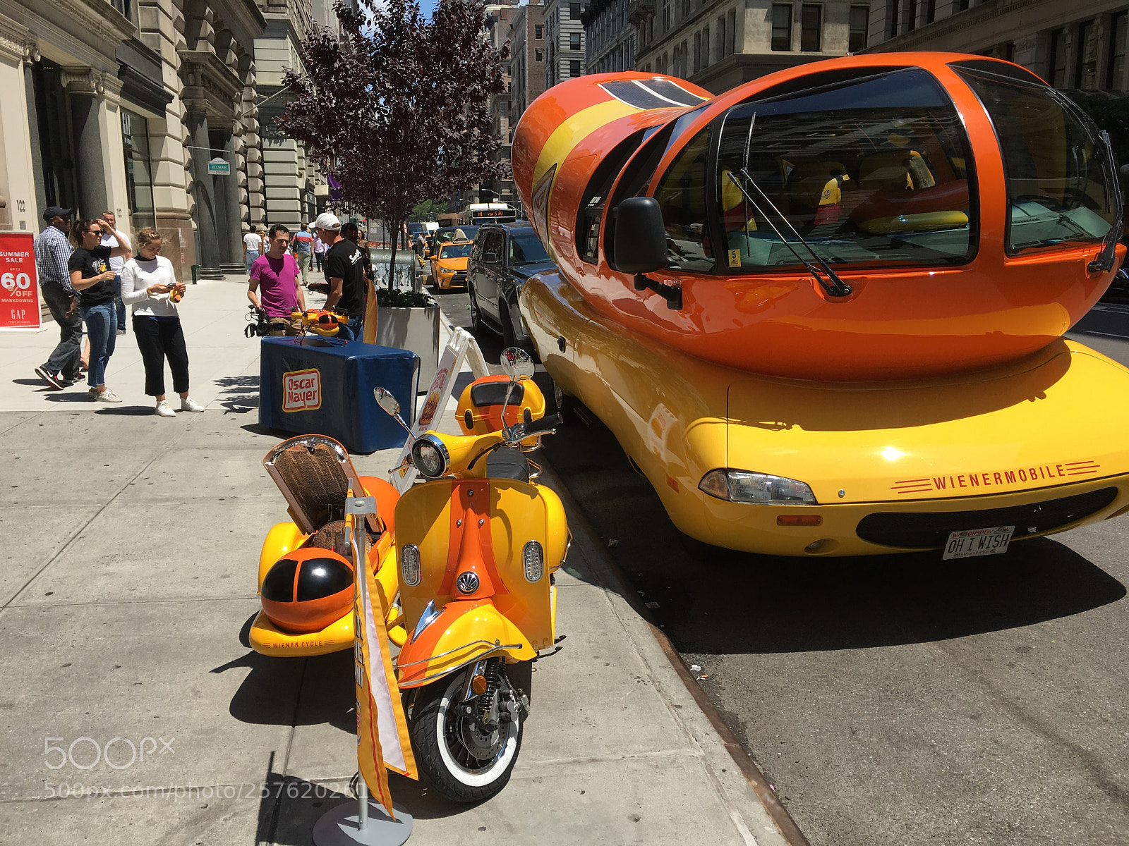 Apple iPhone 6s Plus sample photo. Wiener mobile  photography