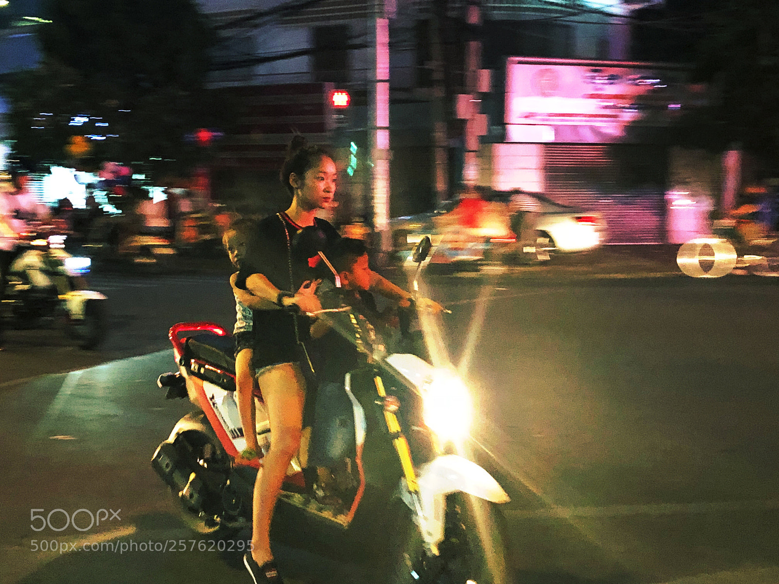 Apple iPhone X sample photo. Untitled photography