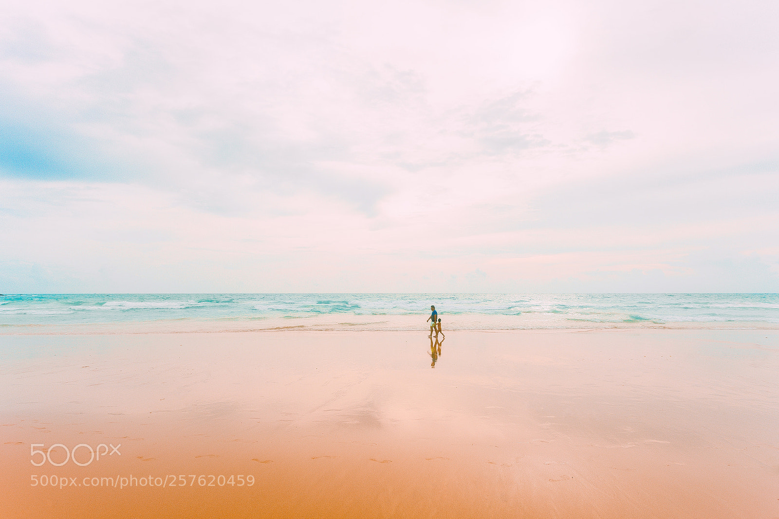 Canon EOS 5D Mark II sample photo. Walking on the beach photography