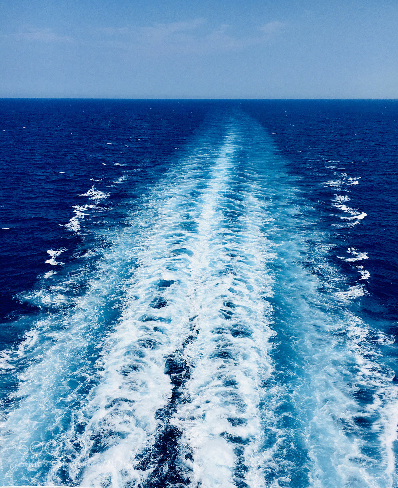 Apple iPhone 6s sample photo. Cruise  photography