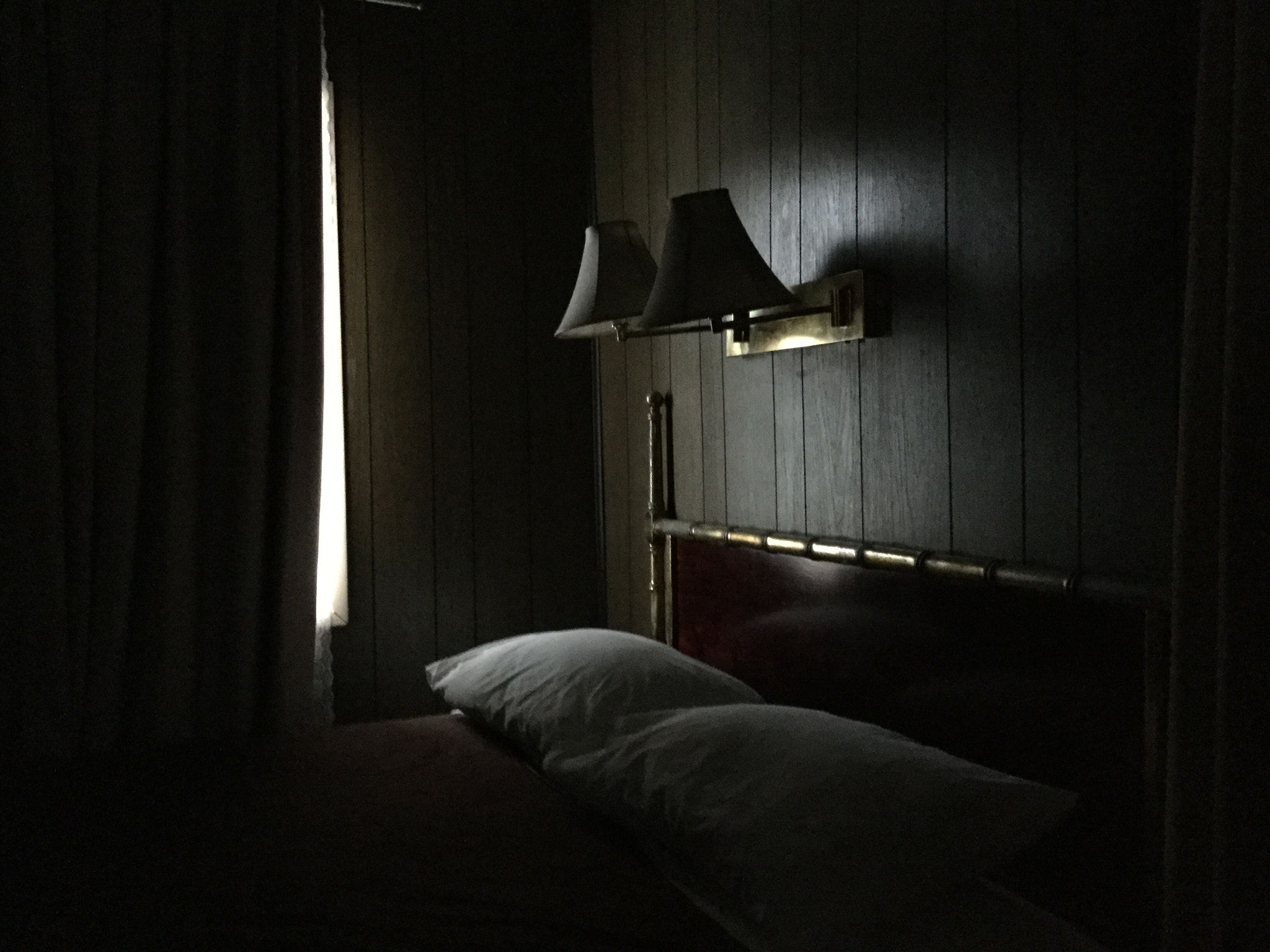 Apple iPad mini 4 sample photo. Travelin’ light.  photography