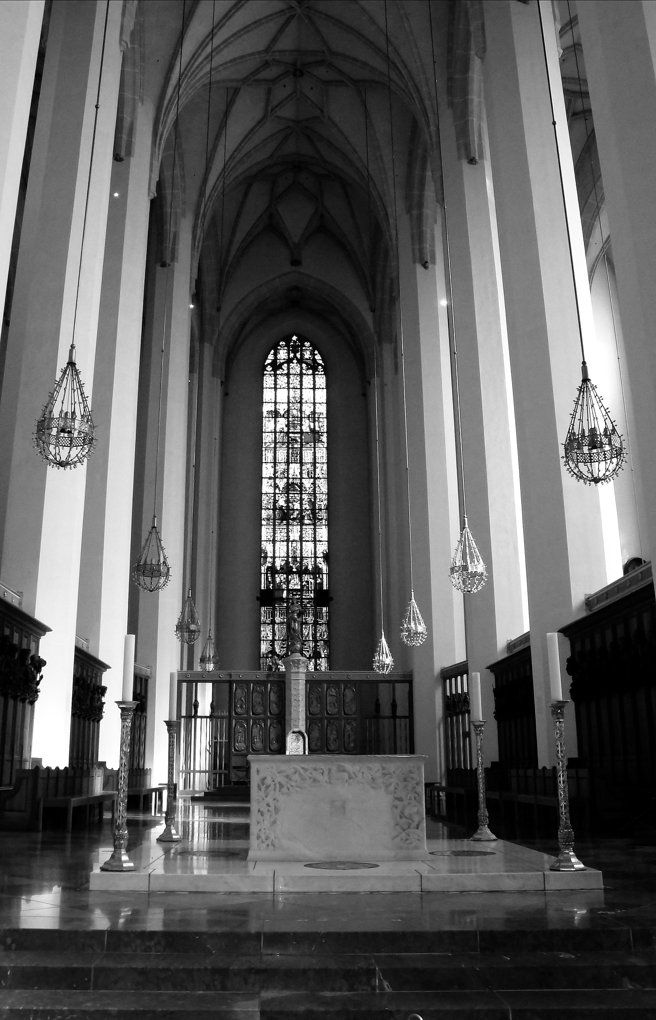 Sony Cyber-shot DSC-W290 sample photo. Frauenkirche interior study 1 photography