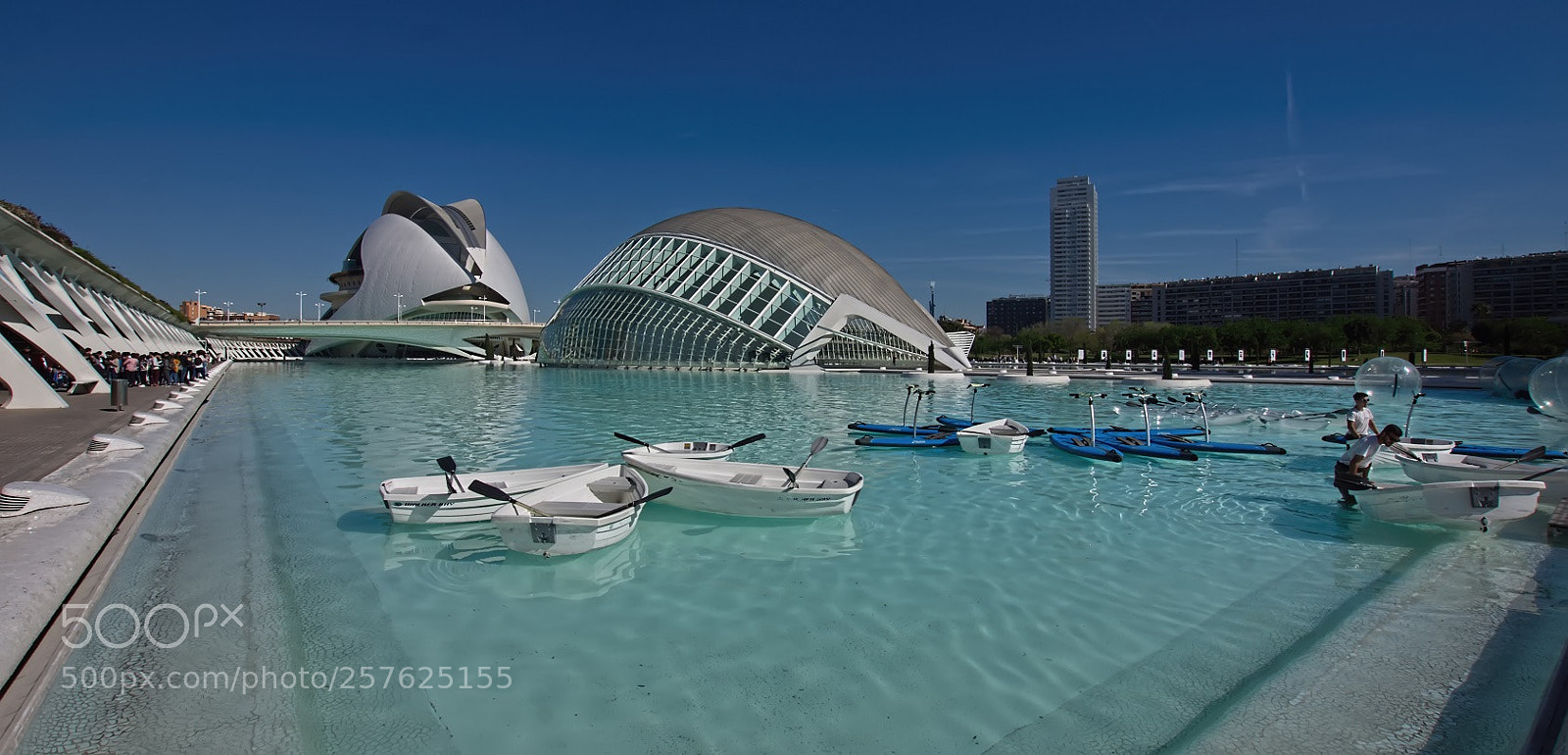 Sony SLT-A77 sample photo. Ciudad de las artes photography