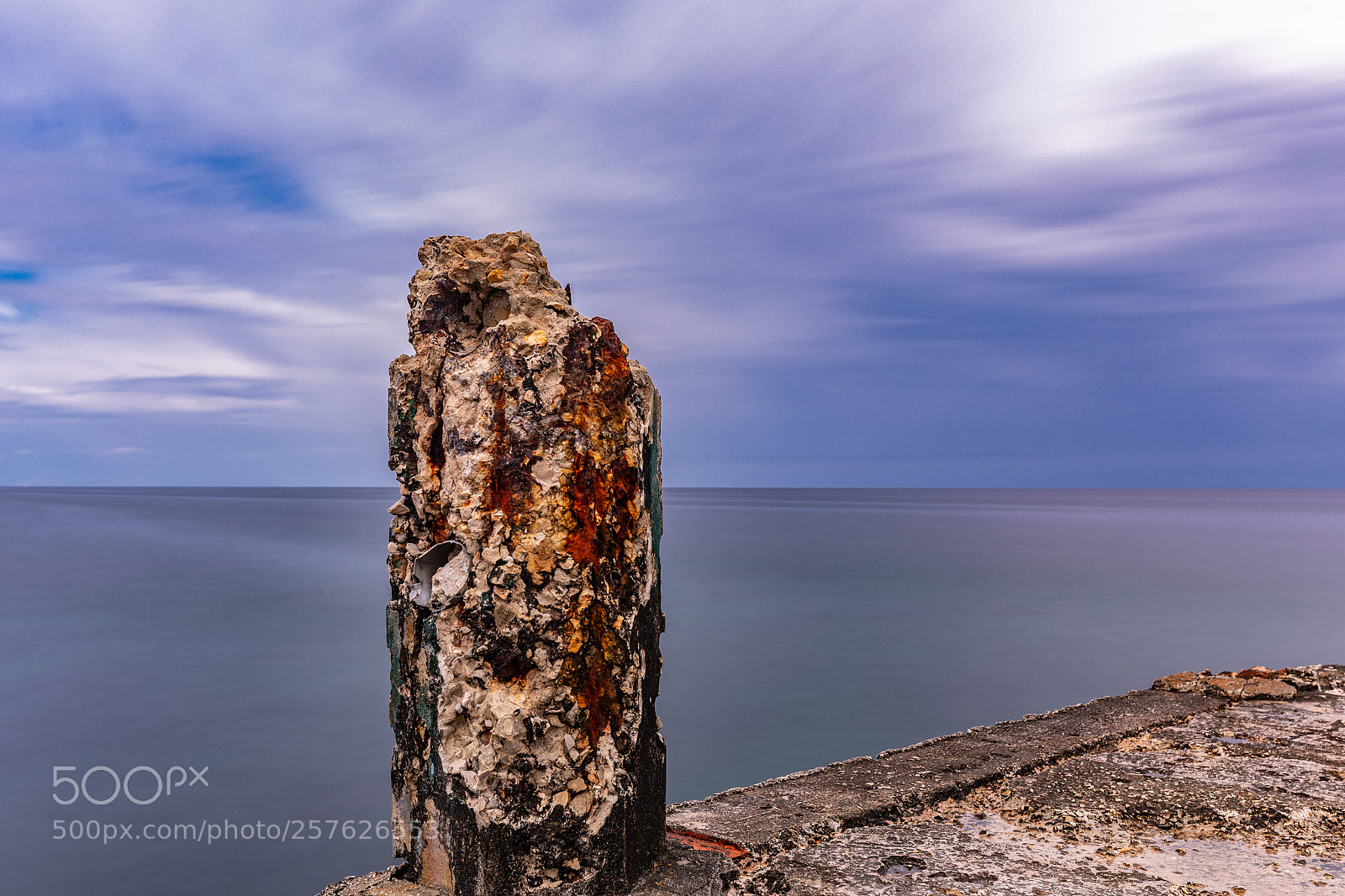 Canon EOS 5D Mark IV sample photo. Seascape at miramar, havana photography