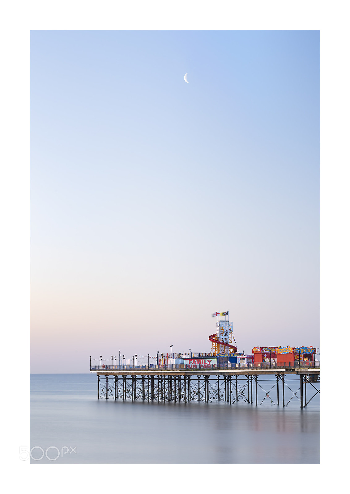 Nikon D810 sample photo. Moonrise pier photography