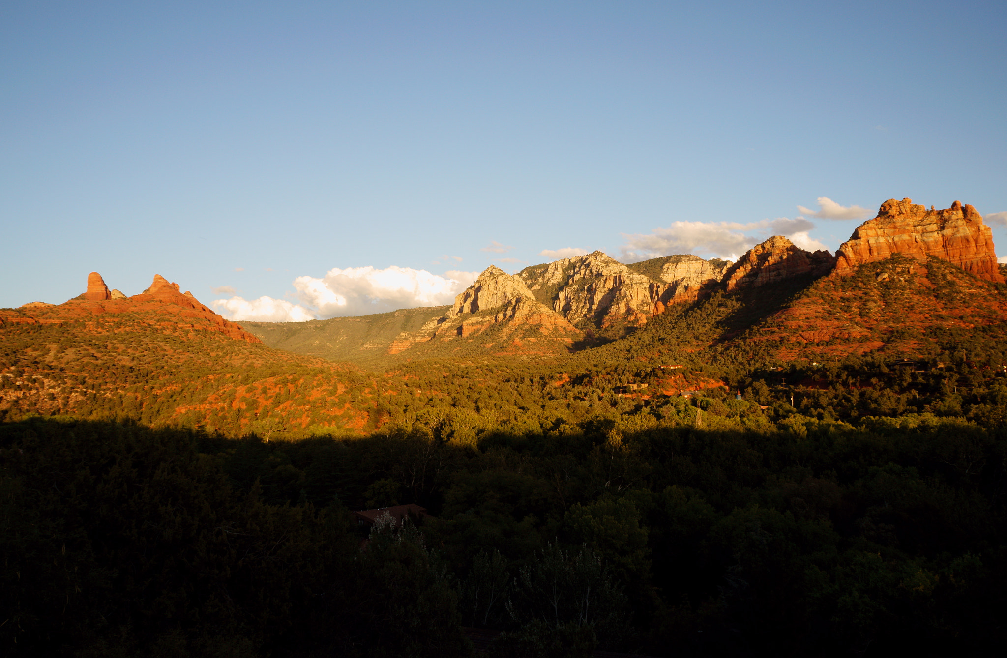 Sony Alpha NEX-F3 sample photo. Going into the valley (with the look) photography