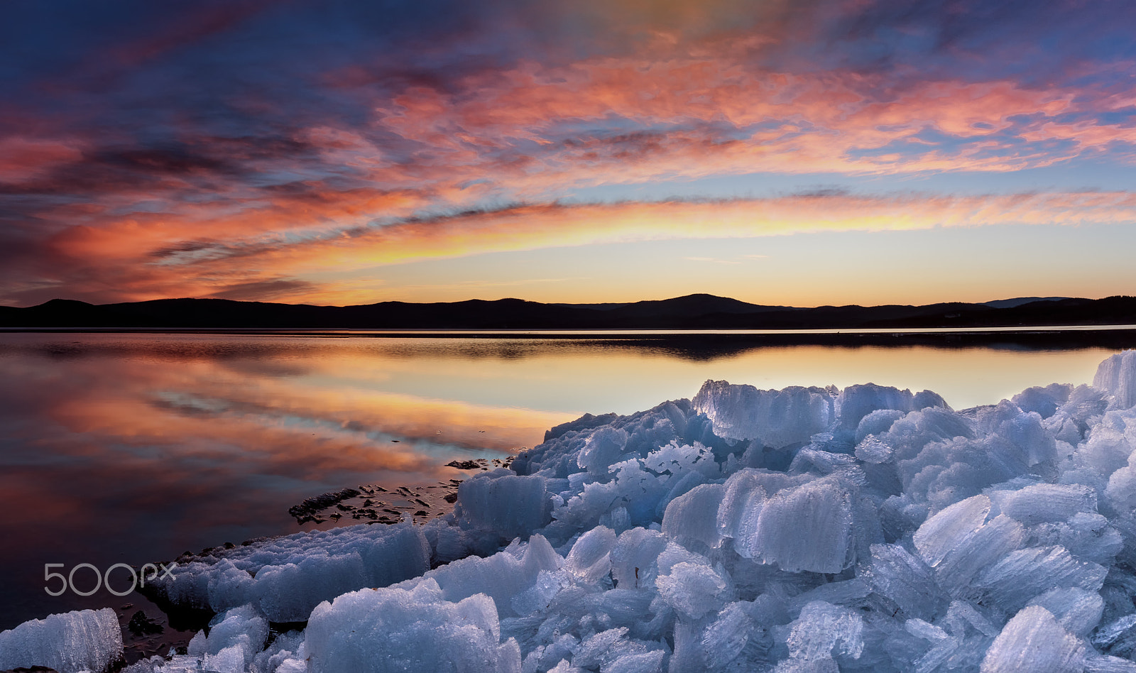 Sony a99 II sample photo. Iced sunset photography