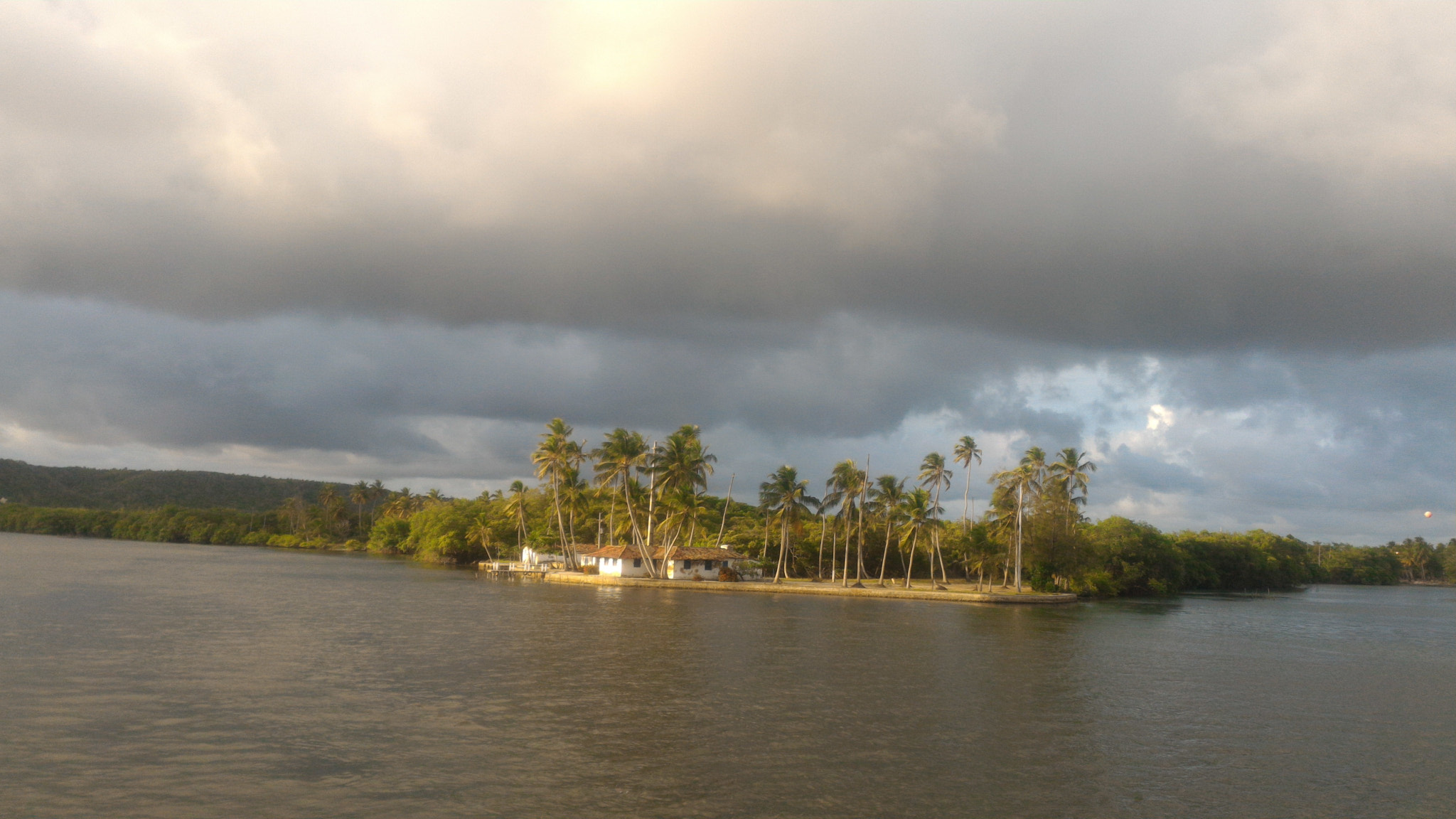 ASUS ZenFone 2 (ZE551ML) sample photo. A place in the middle photography