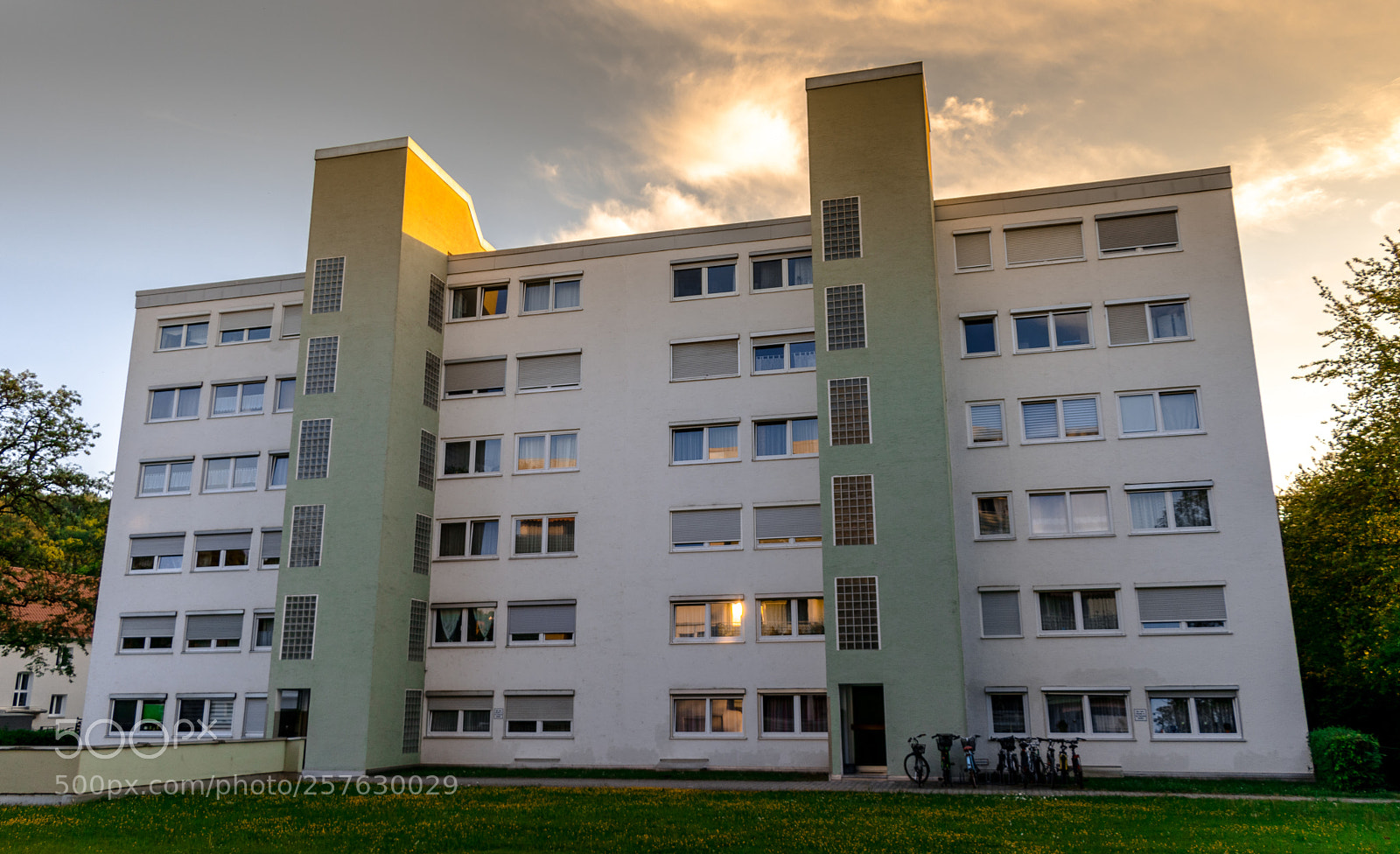 Canon EOS 77D (EOS 9000D / EOS 770D) sample photo. Building in germany photography