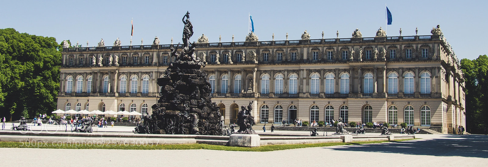 Canon EOS 77D (EOS 9000D / EOS 770D) sample photo. Neues schloss herrenchiemsee photography