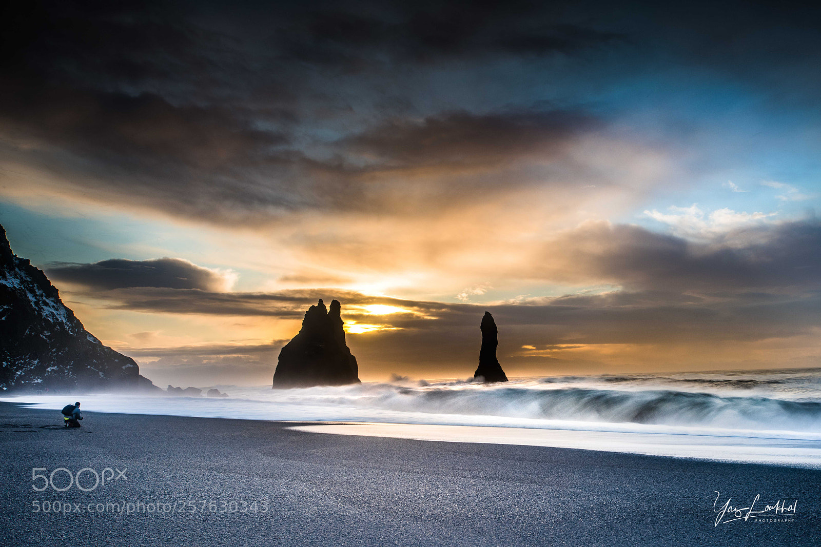 Nikon D850 sample photo. Reynisfjara at sunrise. photography
