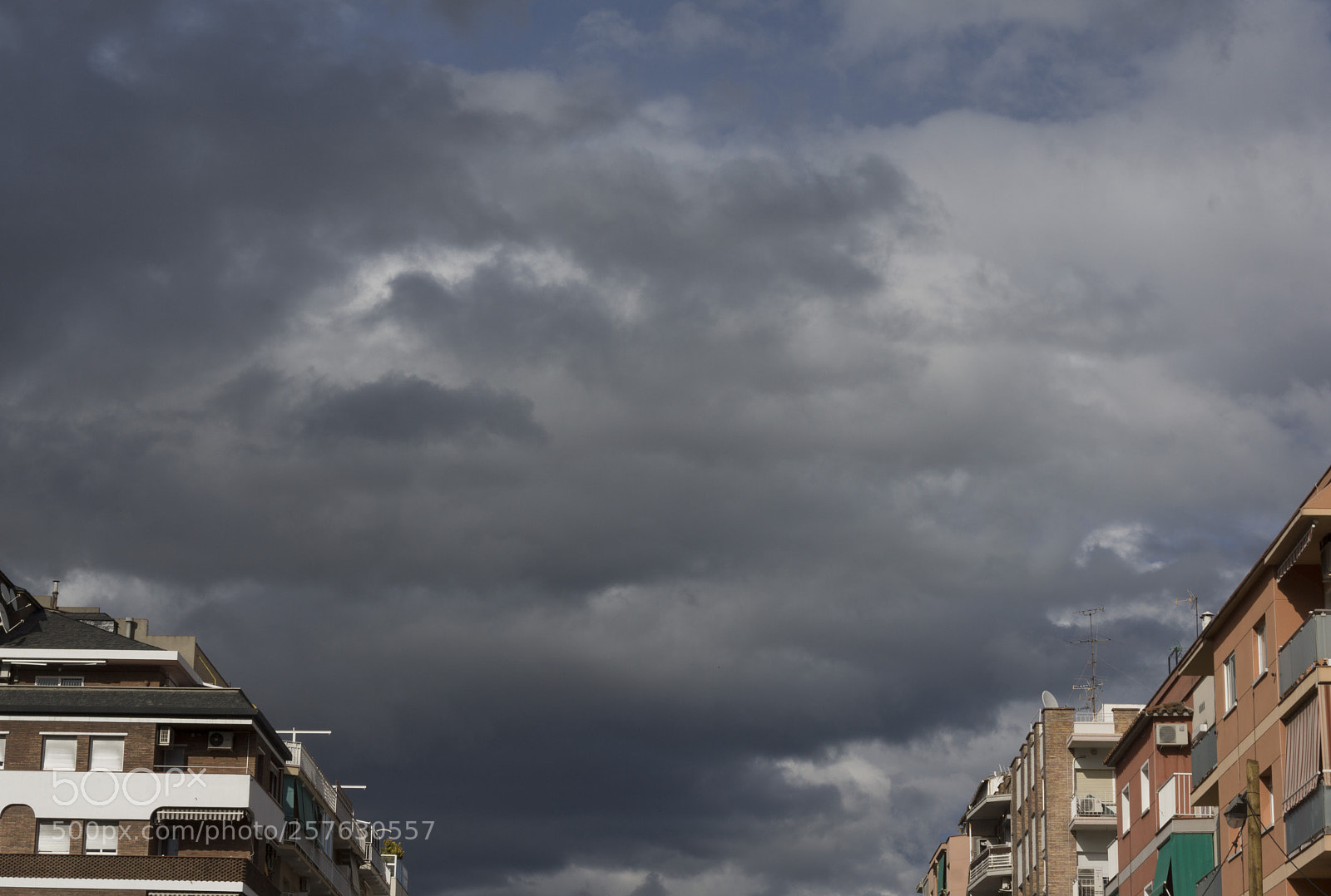 Sony SLT-A77 sample photo. Nubes encañonadas photography